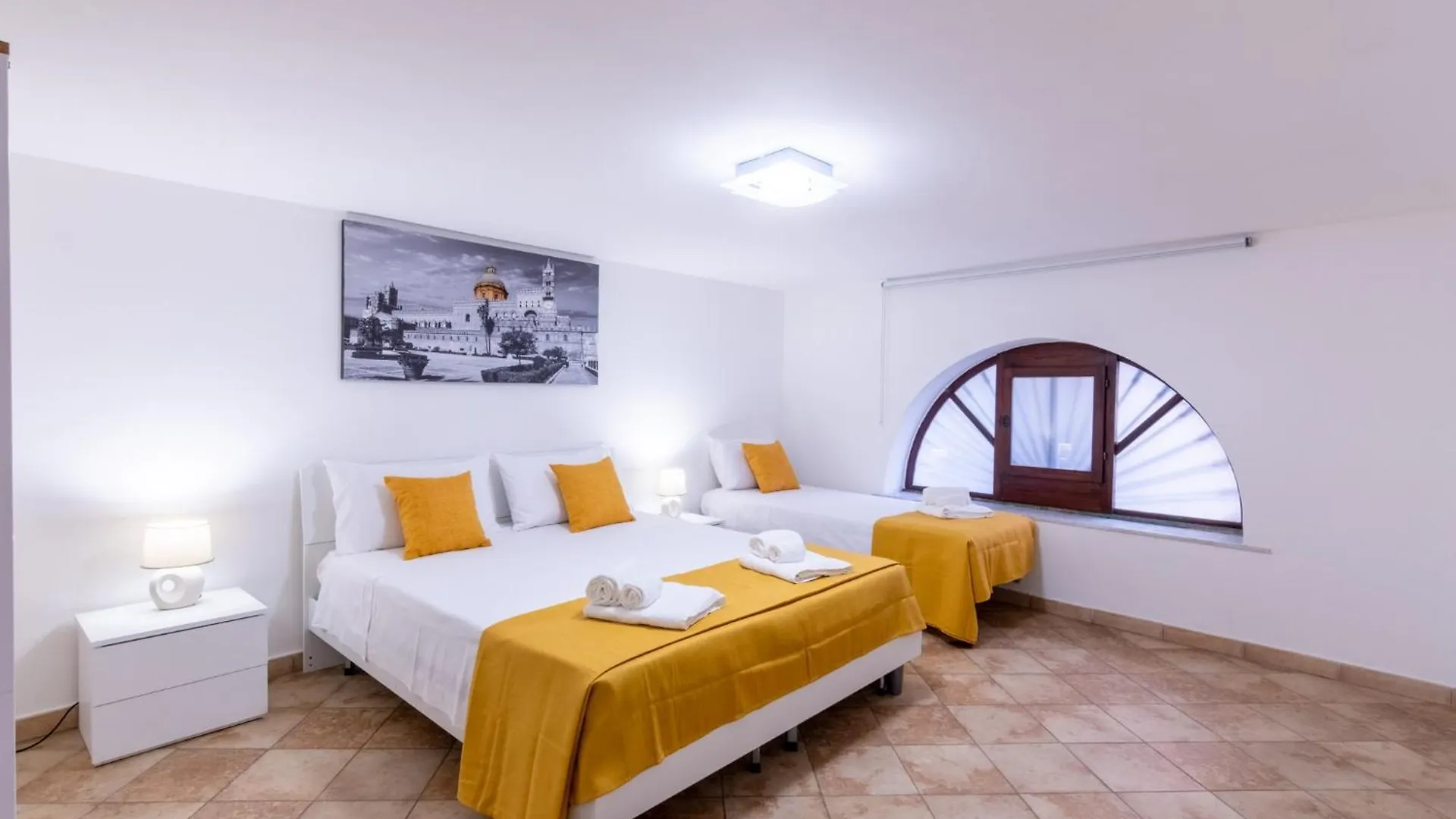Lumar Sicilia - Cattedrale Apartment Palermo 0*,